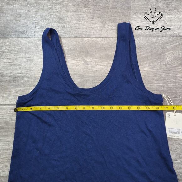 St. John's Bay Linen Tank Top Size S - Picture 3 of 5